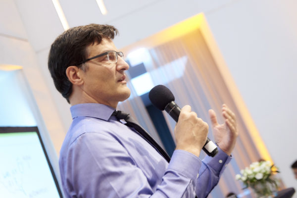 Jede Gruppe stellte am Ende mit einem ausgewählten Sprecher seine Ergebnisse vor.