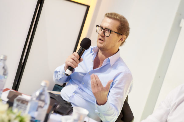 Jede Gruppe stellte am Ende mit einem ausgewählten Sprecher seine Ergebnisse vor.