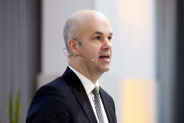 Eröffnungs-Keynote von Prof. Marcel Fratzscher "Wirtschaftlicher Ausblick in Zeiten der Unsicherheit und des Populismus"