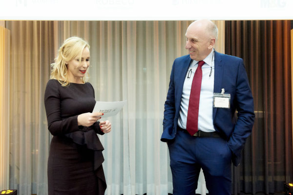 Barbara Bertolini und Dr. Gerwin Bell von PGIM Fixed Income bei der Anmoderation