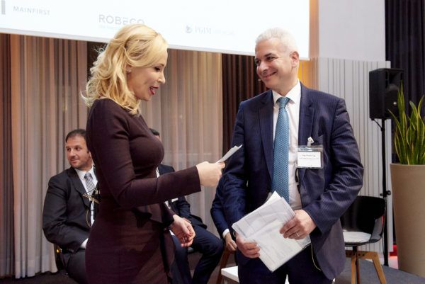 Barbara Bertolini und Mag. Claudio Gligo, Bonus Pensionskasse