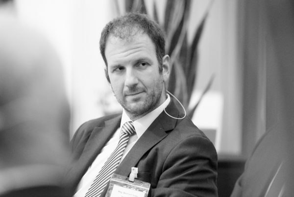 Mag. Bernhard Tollay, Merkur Versicherung / Metis Invest berücksichtig Schwellenländerunternehmensanleihen in seinem Portfolio