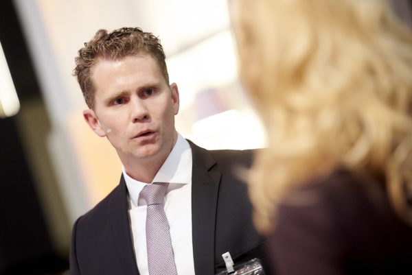 Christian Schütz, Portfoliomanager von MainFirst: "Contrarian Investing - Profitieren von der Unsicherheit an den Kapitalmärkten"