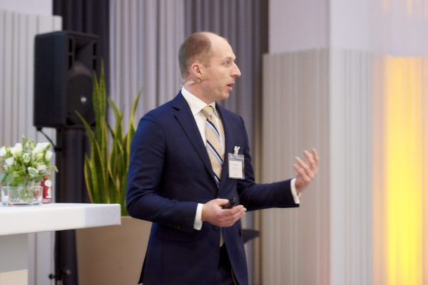 Guido Moret, Portfoliomanager von Robeco Rotterdam: "Sustainability, Impact- & Credit-Investing: Passt das zusammen?"