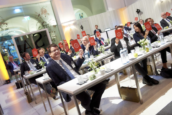 Umfrage unter den Teilnehmern: "Wird die EIOPA die nationale Aufsicht verdrängen?"