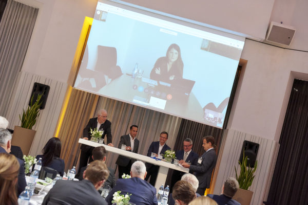 Experten-Roundtable: Verdrängt EIOPA bald die nationale Aufsicht?